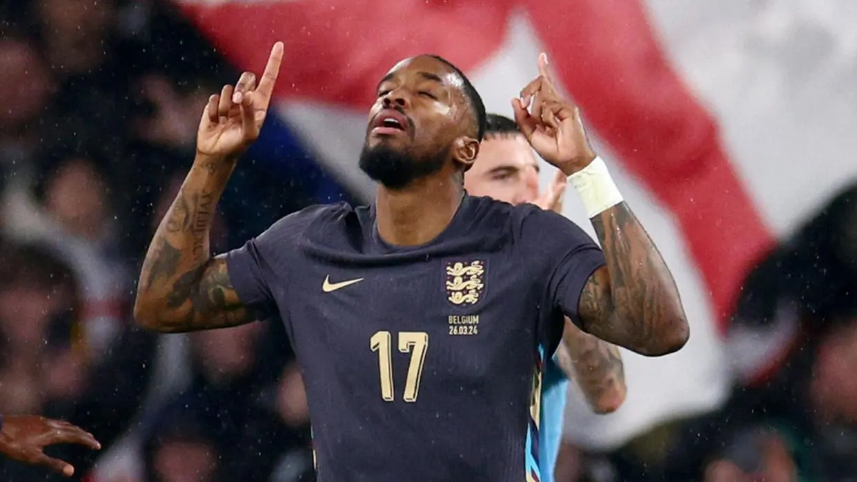 AA, 上诉委员会, 新月进行了 AA, 上诉委员会, 新月进行了