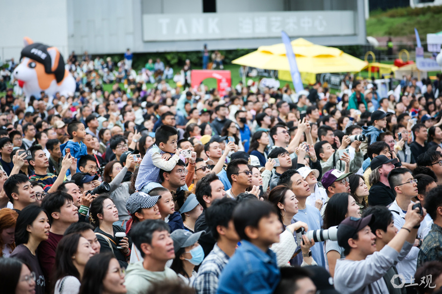 inews, 板车公园跃