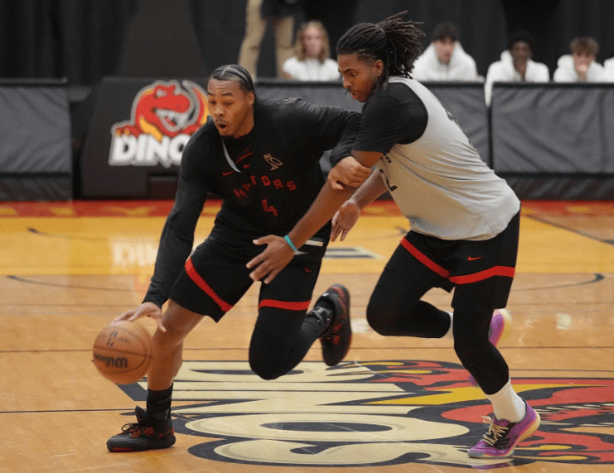 ef, 以下是三个, 富的中锋说